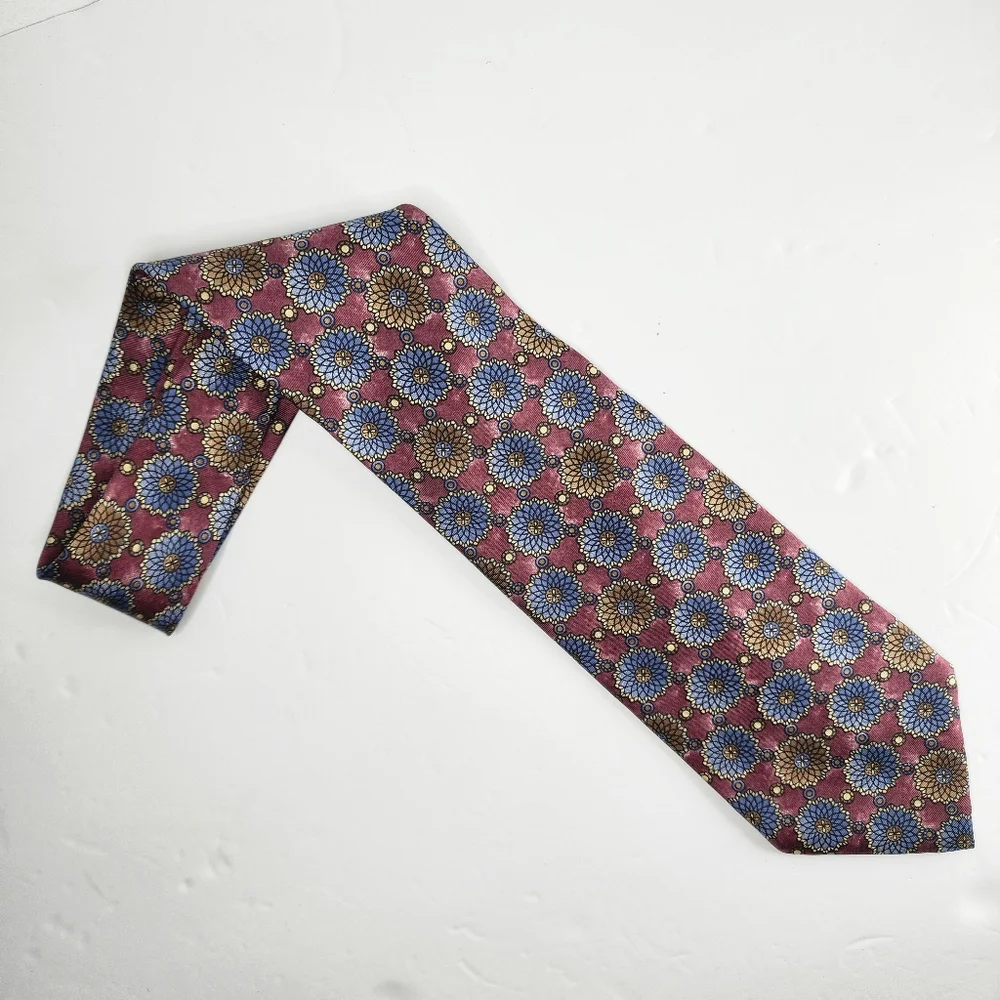 CHRISTIAN DIOR MONSIEUR Silk Floral Tie.